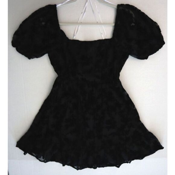 Lulus Women's Sz Small Romantic Instinct Black Burnout Velvet Mini Dress - Picture 11 of 12